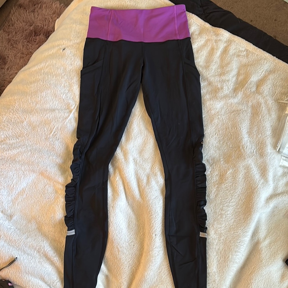 Lululemon Athletica Purple and Black Leggings with Ruched Detailing